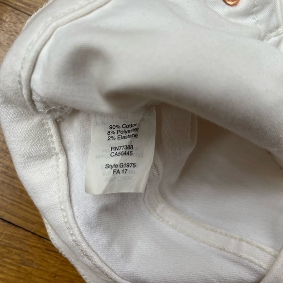 J Crew Factory - 10" highest-rise skinny jean in white denim
Item G1975 - Picture 5 of 5